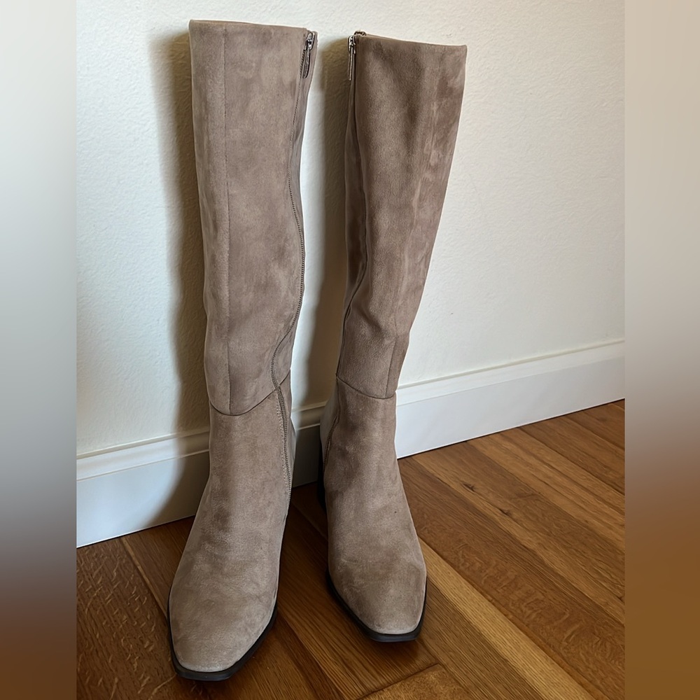 Nordstrom Rack Boots - Picture 3 of 6